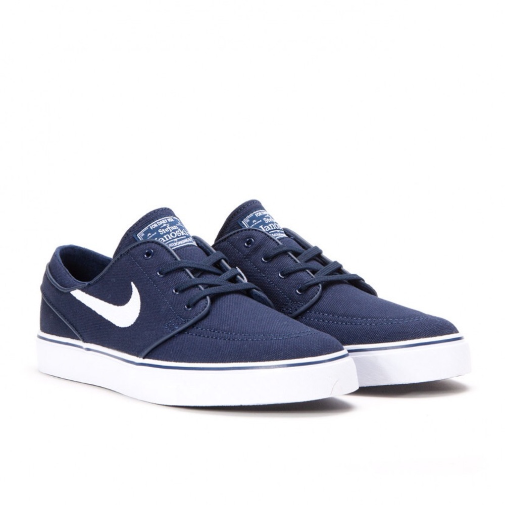 Casual Nike sneakers
